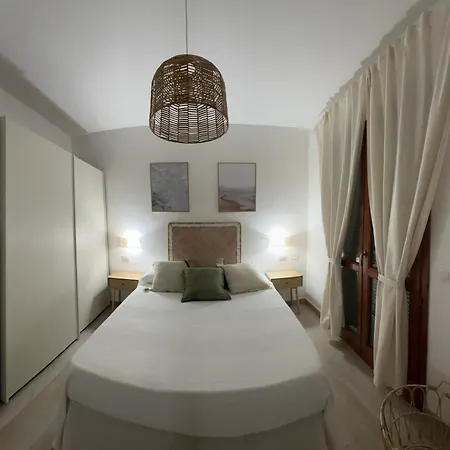 Costa Rossa View Sunset Tatil Evi